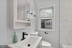 8247 Parham Ct, Severn, MD 21144 - Photo 13
