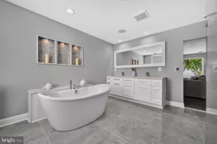 2038 Kurtz Ave, Pasadena, MD 21122 - Photo 43