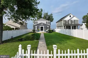 2038 Kurtz Ave, Pasadena, MD 21122 - Photo 5