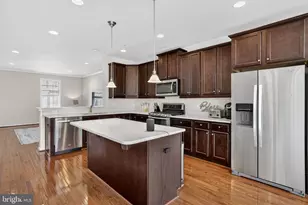 205 Gunther Pl, Glen Burnie, MD 21060 - Photo 13