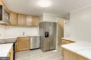 425 Blossom Tree Ct, Annapolis, MD 21409 - Photo 17