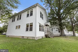 7017 Bay Front Dr, Annapolis, MD 21403 - Photo 25