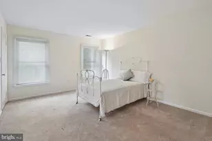 913 Mastline Dr, Annapolis, MD 21401 - Photo 13