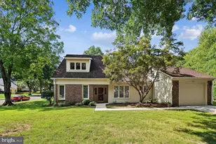 913 Mastline Dr, Annapolis, MD 21401 - Photo 1