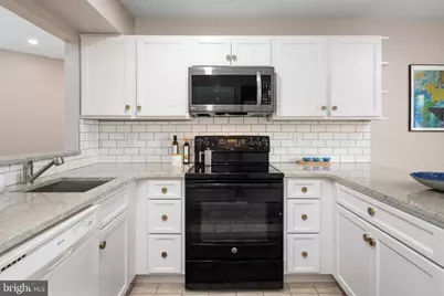 2123 Beach Village Court #T2, Annapolis, MD 21403 - Photo 19