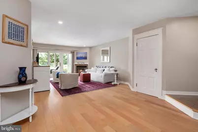 2123 Beach Village Court #T2, Annapolis, MD 21403 - Photo 5