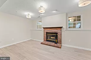 144 Foxchase Dr, Glen Burnie, MD 21061 - Photo 17
