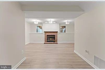 144 Foxchase Drive, Glen Burnie, MD 21061 - Photo 15