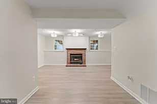 144 Foxchase Dr, Glen Burnie, MD 21061 - Photo 15