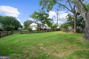 200 Hollyberry Rd, Severna Park, MD 21146 - Photo 17