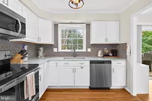 200 Hollyberry Rd, Severna Park, MD 21146 - Photo 25