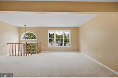 8609 Woodland Manor Drive, Laurel, MD 20724 - Photo 7
