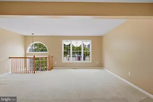 8609 Woodland Manor Dr, Laurel, MD 20724 - Photo 7