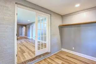 8231 Fort Smallwood Rd, Baltimore, MD 21226 - Photo 15