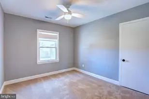 8231 Fort Smallwood Rd, Baltimore, MD 21226 - Photo 23