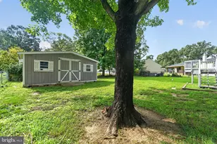 7849 Elizabeth Rd, Pasadena, MD 21122 - Photo 39