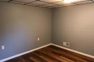 7678 Berry Dr, Pasadena, MD 21122 - Photo 9