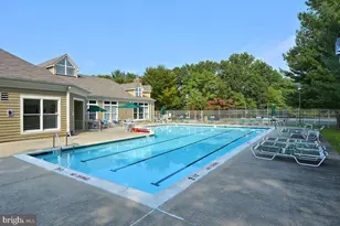 605 Admiral Dr, Annapolis, MD 21401 - Photo 25