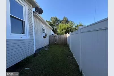 205 Charles Street, Brooklyn, MD 21225 - Photo 21