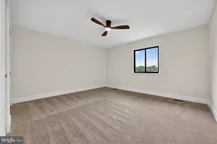 282 Riverside Dr, Pasadena, MD 21122 - Photo 47