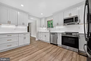 282 Riverside Dr, Pasadena, MD 21122 - Photo 3