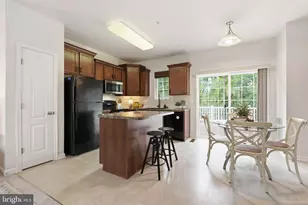 6852 Warfield St, Glen Burnie, MD 21060 - Photo 5