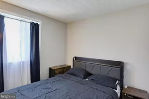 7824 Catherine Ave, Pasadena, MD 21122 - Photo 17