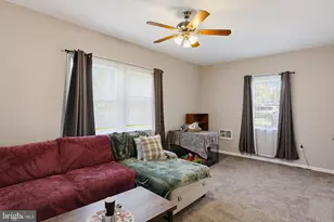 7824 Catherine Ave, Pasadena, MD 21122 - Photo 15