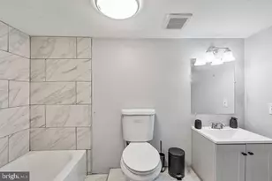 8489 Arbutus Rd, Pasadena, MD 21122 - Photo 25