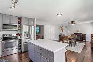 668 219th St, Pasadena, MD 21122 - Photo 15