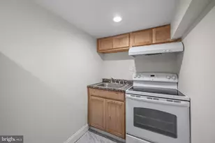300 Doris Ave, Brooklyn, MD 21225 - Photo 29