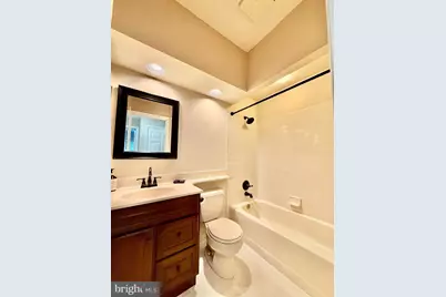 2702 Summerview Way #103, Annapolis, MD 21401 - Photo 13
