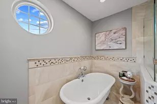 3219 Art Hall Ln, Pasadena, MD 21122 - Photo 21