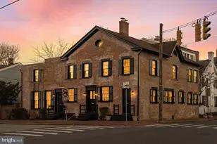 31 College Ave, Annapolis, MD 21401 - Photo 3