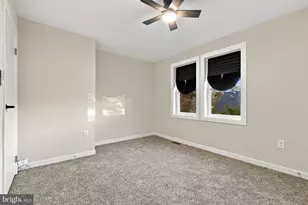 405 Doris Ave, Brooklyn, MD 21225 - Photo 27