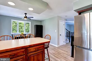 461 New York Ave, Pasadena, MD 21122 - Photo 5