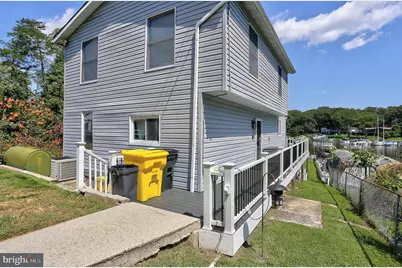 461 New York Avenue, Pasadena, MD 21122 - Photo 9