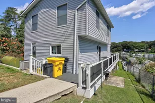 461 New York Ave, Pasadena, MD 21122 - Photo 9