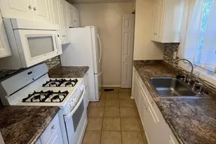 7964 Covington Ave, Glen Burnie, MD 21061 - Photo 9
