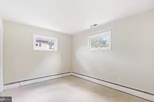 8005 Woodholme Cir, Pasadena, MD 21122 - Photo 7