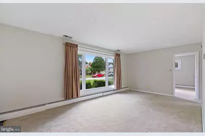 8005 Woodholme Circle, Pasadena, MD 21122 - Photo 3