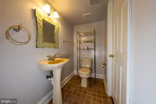 26 Kempton Rd, Glen Burnie, MD 21060 - Photo 25