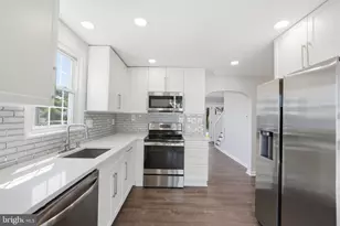 176 Carroll Rd, Pasadena, MD 21122 - Photo 15