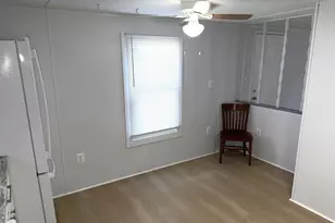 8049 Veterans Hwy, Millersville, MD 21108 - Photo 5