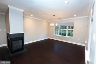 633 Admiral Dr, Annapolis, MD 21401 - Photo 7