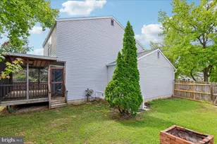 7907 Leeds Dr, Pasadena, MD 21122 - Photo 5