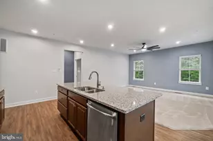 2152 Nottoway Dr, Hanover, MD 21076 - Photo 9