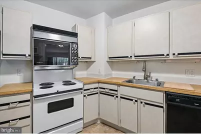 100 Severn Avenue #303, Annapolis, MD 21403 - Photo 9
