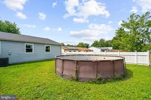 1087 Fitz Ct, Pasadena, MD 21122 - Photo 29