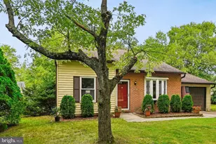724 Stafford Hill Dr, Glen Burnie, MD 21061 - Photo 1
